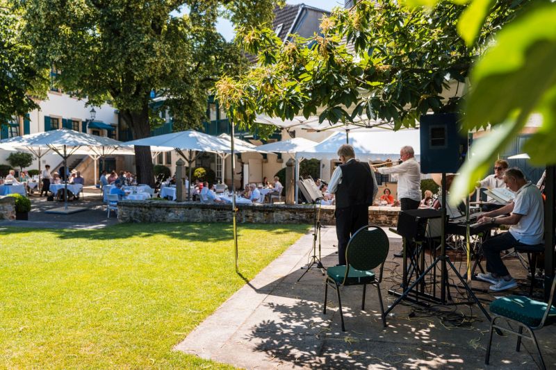 Jazz im Hof für 2 Personen